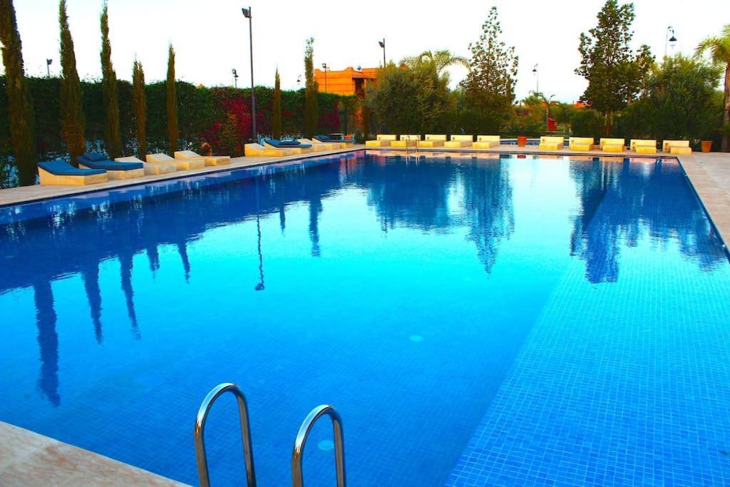 Avec Vue Sur L'atlas Et Piscine Appartement Marrakesh