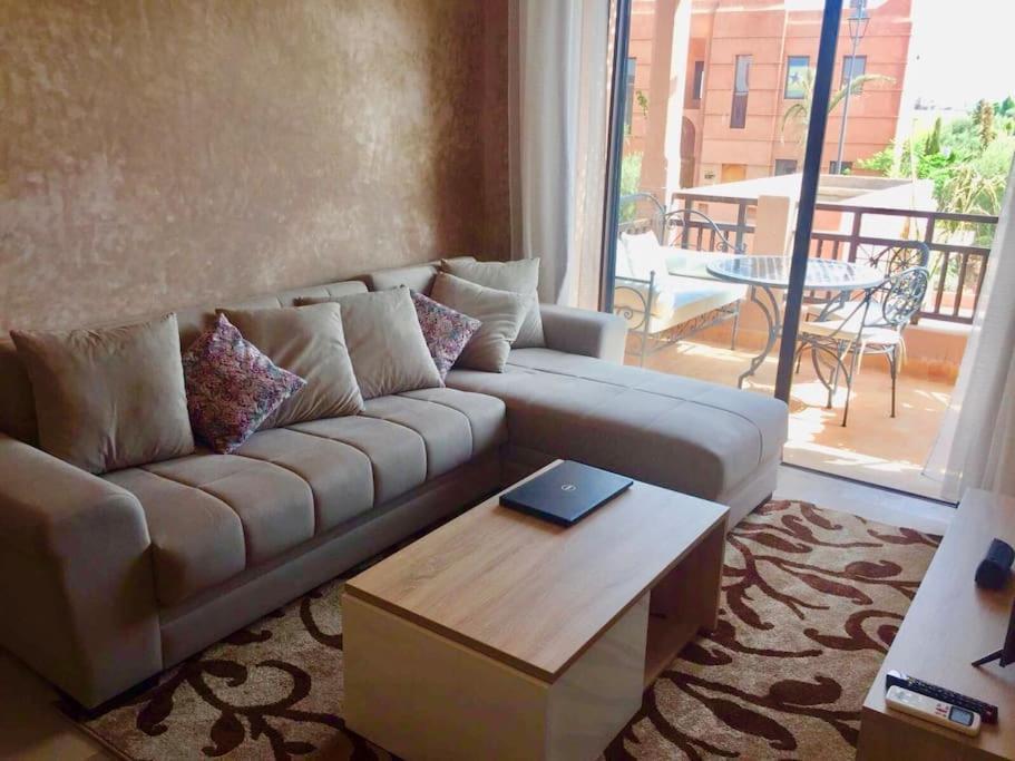 Appartement Avec Vue Sur L'atlas Et Piscine Marrakesh