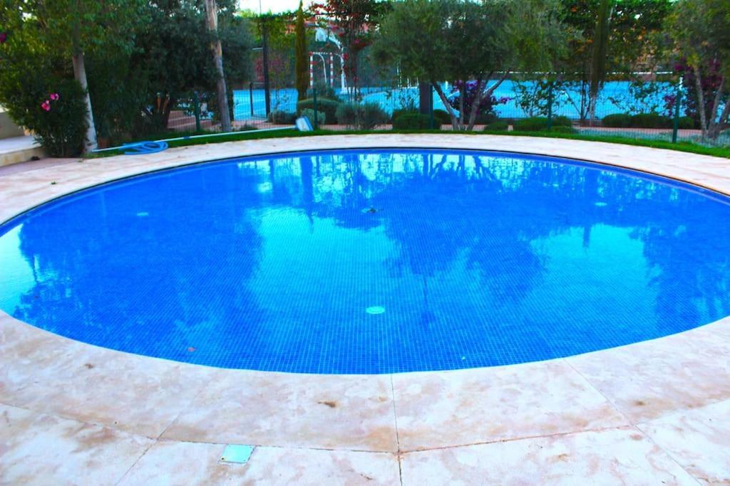 Avec Vue Sur L'atlas Et Piscine *